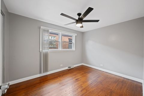 Tiny photo for 10844 S GREEN BAY Avenue, Chicago, IL 60617 (MLS # 12454571)
