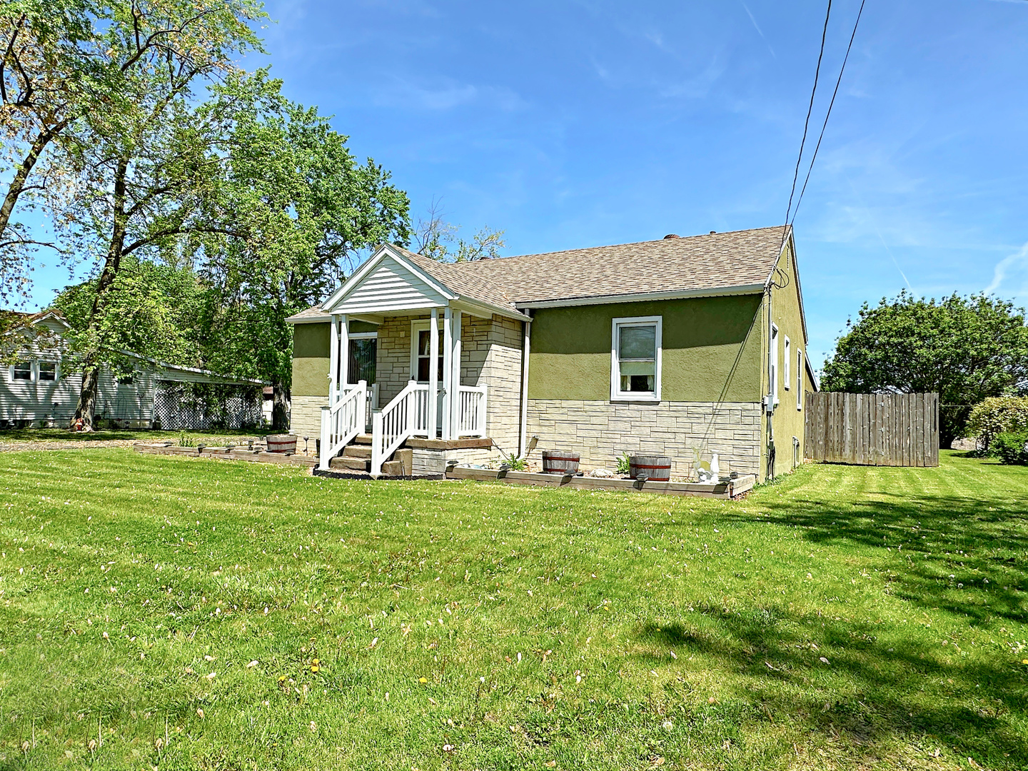 925 N Otter Creek Road