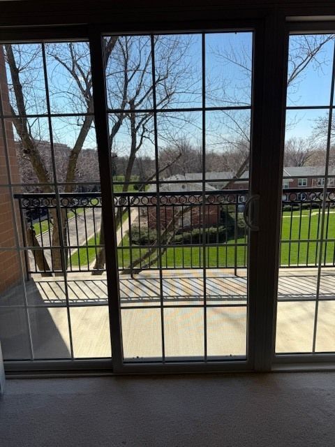 Tiny photo for 190 W Johnson Street #305, Palatine, IL 60067 (MLS # 12556109)