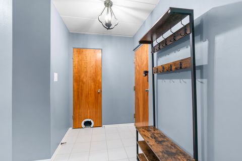 Tiny photo for 222 N Grove Avenue #2B, Oak Park, IL 60302 (MLS # 12484513)