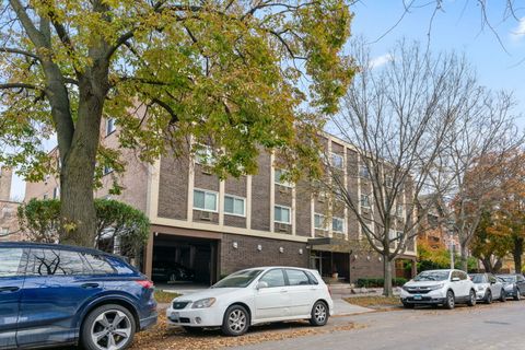 Tiny photo for 222 N Grove Avenue #2B, Oak Park, IL 60302 (MLS # 12484513)