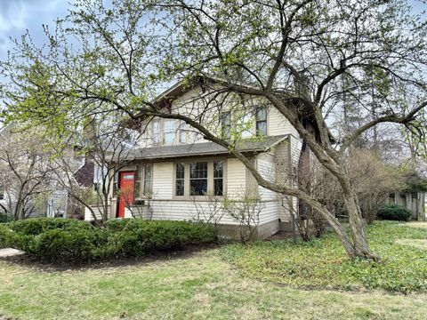 528 James Street Geneva IL 60134