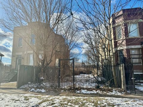 6838 S Langley Avenue Chicago IL 60637