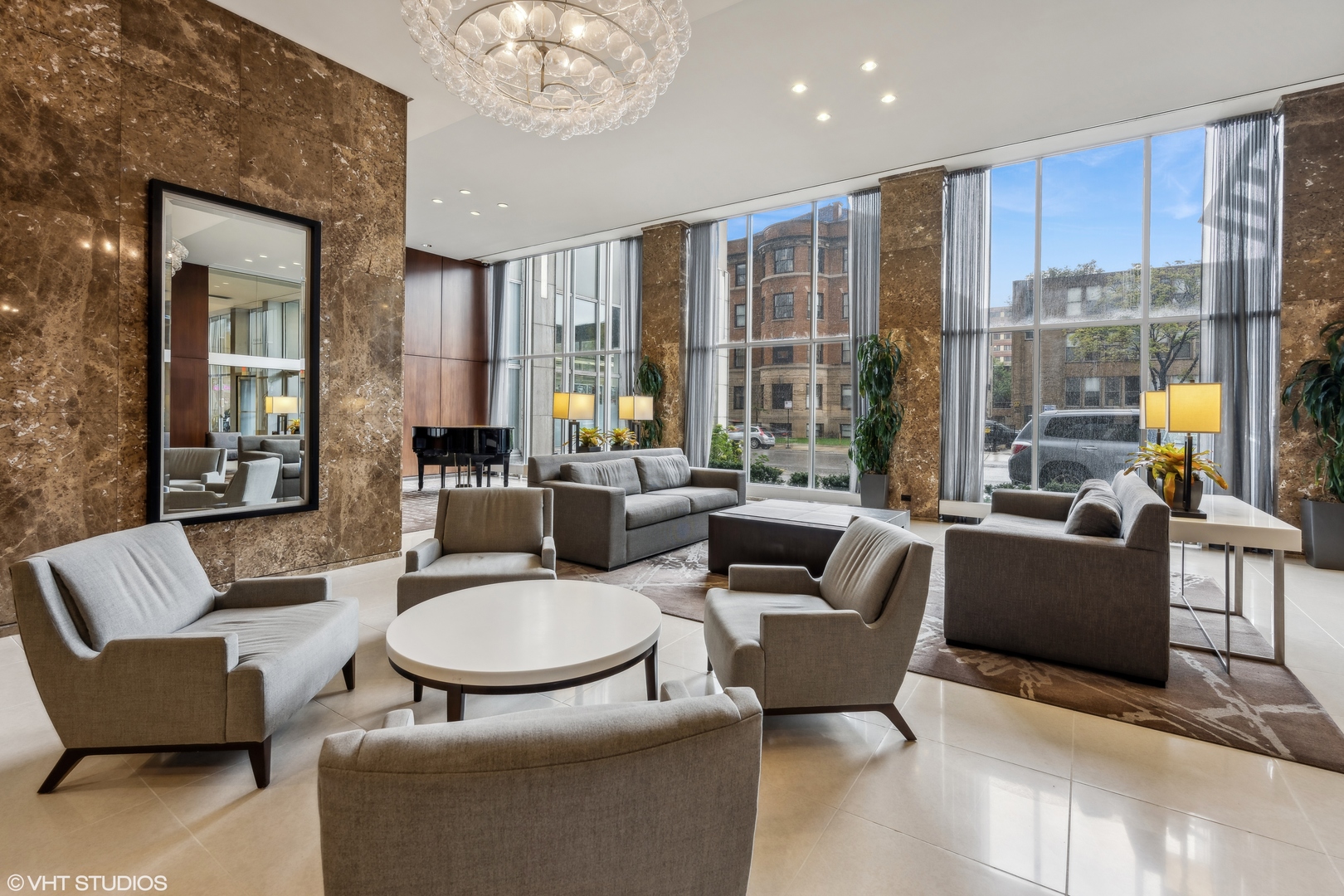 655 W IRVING PARK Road 5413