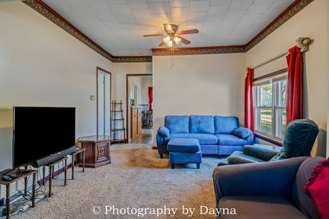 Tiny photo for 1501 S 7th Avenue, Kankakee, IL 60901 (MLS # 12513891)