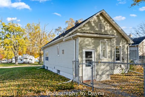 Tiny photo for 1501 S 7th Avenue, Kankakee, IL 60901 (MLS # 12513891)