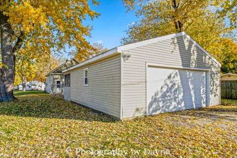 Tiny photo for 1501 S 7th Avenue, Kankakee, IL 60901 (MLS # 12513891)