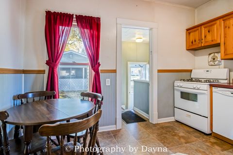 Tiny photo for 1501 S 7th Avenue, Kankakee, IL 60901 (MLS # 12513891)