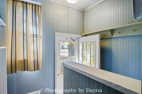 Tiny photo for 1501 S 7th Avenue, Kankakee, IL 60901 (MLS # 12513891)