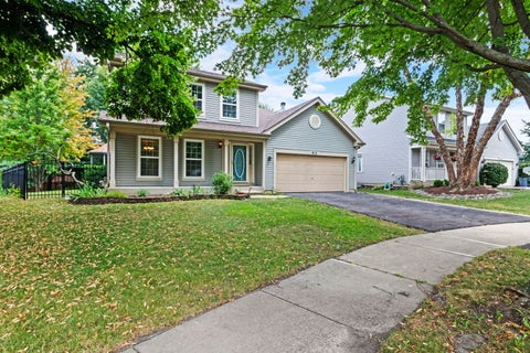 Photo of 912 Matthew Court, Naperville, IL 60540 (MLS # 12714839)