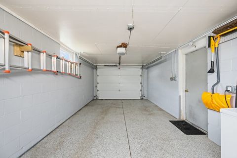 Tiny photo for 2225 Hillandale Road, Davenport, IA 52804 (MLS # 12605016)