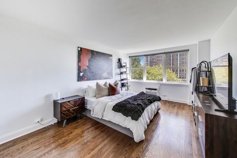 Tiny photo for 2300 N Commonwealth Avenue #7D, Chicago, IL 60614 (MLS # 12485074)