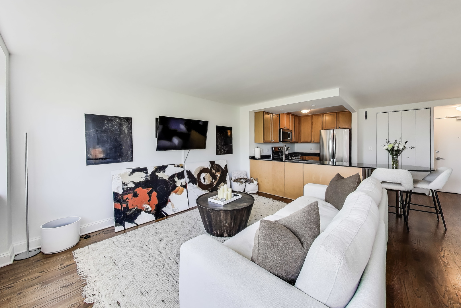 2300 N Commonwealth Avenue 7D