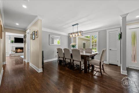 Tiny photo for 1804 Allen Lane, St. Charles, IL 60174 (MLS # 12649109)