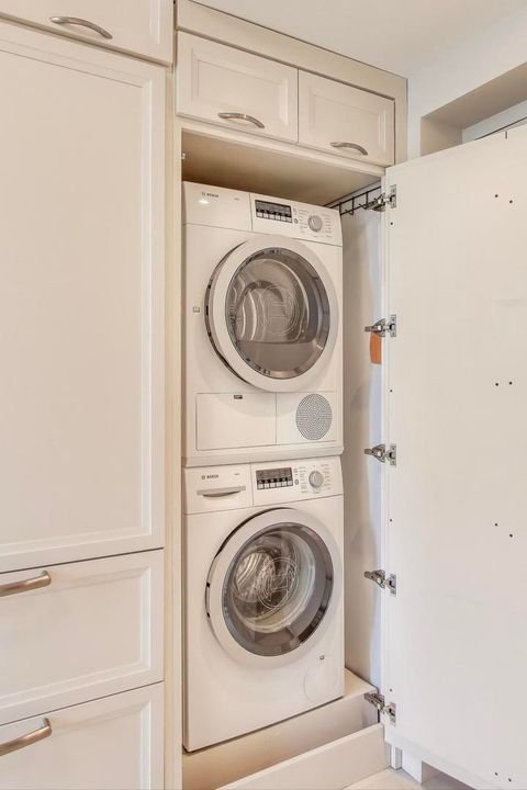 Tiny photo for 1000 N Lake Shore Plaza #24B, Chicago, IL 60611 (MLS # 12503268)