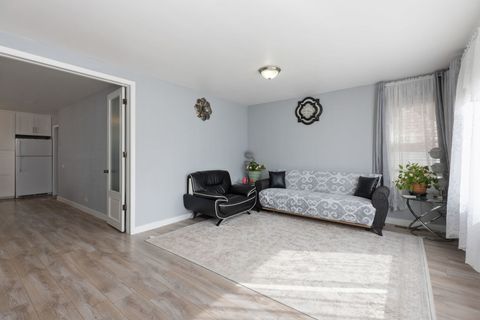 Tiny photo for 6718 W Forest Preserve Drive, Harwood Heights, IL 60706 (MLS # 12623451)