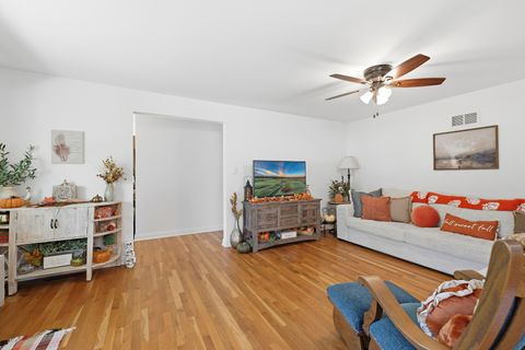 Tiny photo for 27805 S Klemme Road, Crete, IL 60417 (MLS # 12499616)