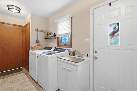 Tiny photo for 27805 S Klemme Road, Crete, IL 60417 (MLS # 12499616)