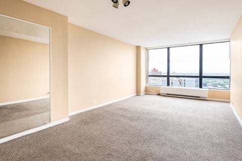 Tiny photo for 5415 N Sheridan Road #2914, Chicago, IL 60640 (MLS # 12762052)