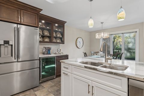 Tiny photo for 1180 Mistwood Court #1180-A, Downers Grove, IL 60515 (MLS # 12495659)