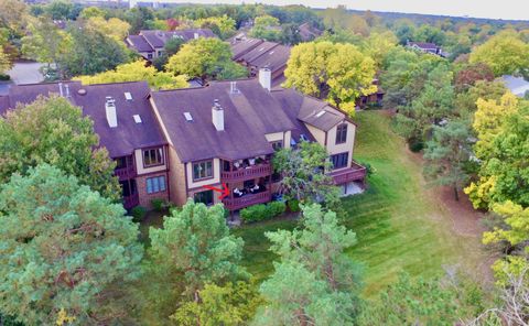 Tiny photo for 1180 Mistwood Court #1180-A, Downers Grove, IL 60515 (MLS # 12495659)