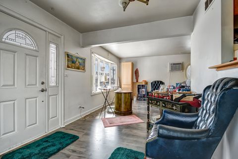 Tiny photo for 4022 N Cass Avenue, Westmont, IL 60559 (MLS # 12529905)