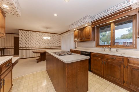 Tiny photo for 104 Boulder Drive, Gridley, IL 61744 (MLS # 12490372)