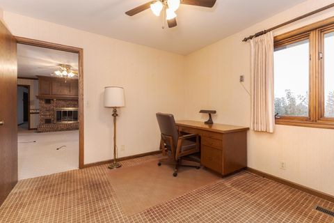 Tiny photo for 104 Boulder Drive, Gridley, IL 61744 (MLS # 12490372)