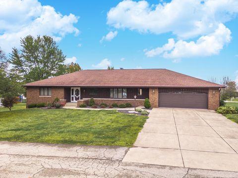 Tiny photo for 104 Boulder Drive, Gridley, IL 61744 (MLS # 12490372)