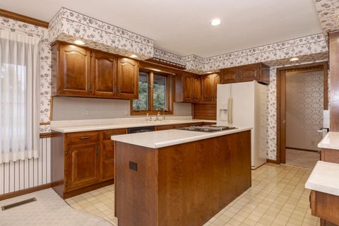 Tiny photo for 104 Boulder Drive, Gridley, IL 61744 (MLS # 12490372)