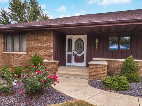 Tiny photo for 104 Boulder Drive, Gridley, IL 61744 (MLS # 12490372)