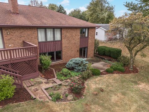 Tiny photo for 104 Boulder Drive, Gridley, IL 61744 (MLS # 12490372)