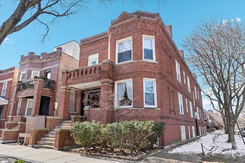 Photo of 1056 N Leavitt Street #2R, Chicago, IL 60622 (MLS # 12608220)