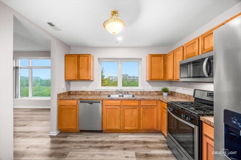 Tiny photo for 845 E 22nd Street #305, Lombard, IL 60148 (MLS # 12730391)