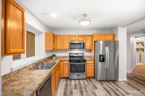 Tiny photo for 845 E 22nd Street #305, Lombard, IL 60148 (MLS # 12730391)
