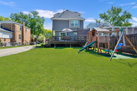 Tiny photo for 4234 Vernon Avenue, Brookfield, IL 60513 (MLS # 12646909)