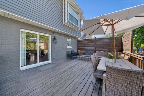 Tiny photo for 4234 Vernon Avenue, Brookfield, IL 60513 (MLS # 12646909)