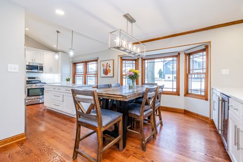 Tiny photo for 16624 Manchester Street, Tinley Park, IL 60477 (MLS # 12612197)