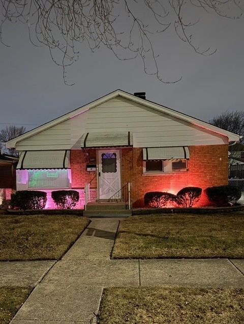 Tiny photo for 8936 Sproat Avenue, Oak Lawn, IL 60453 (MLS # 12570736)