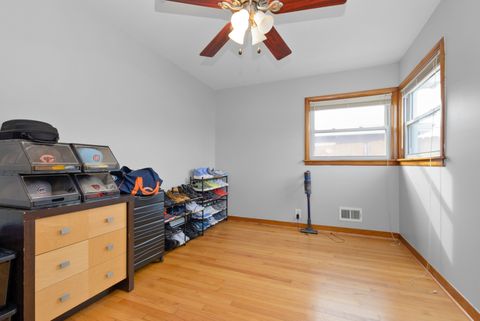 Tiny photo for 8936 Sproat Avenue, Oak Lawn, IL 60453 (MLS # 12570736)
