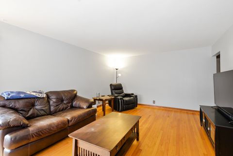 Tiny photo for 8936 Sproat Avenue, Oak Lawn, IL 60453 (MLS # 12570736)
