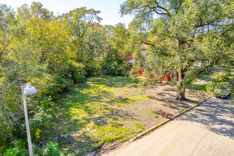 321 E 120th Place Chicago IL 60628