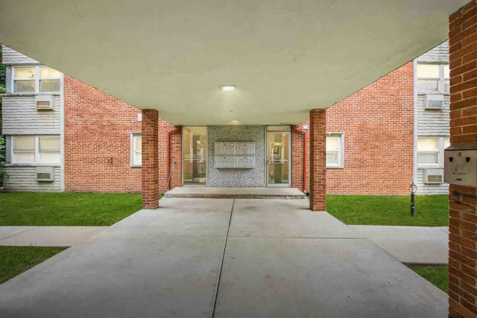 2409 W Balmoral Avenue 3D
