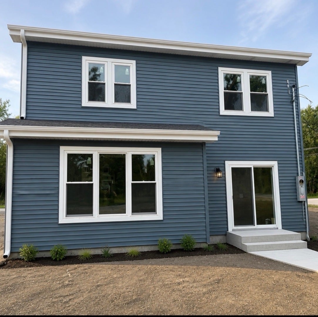 3521 W 134th Place