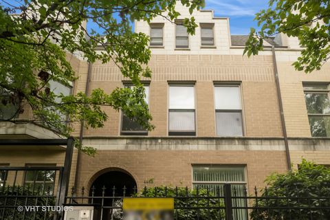 4453 S BERKELEY Avenue 1 Chicago IL 60653