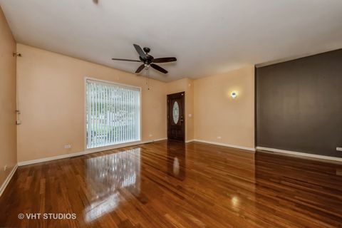Tiny photo for 4453 S BERKELEY Avenue #1, Chicago, IL 60653 (MLS # 12381227)
