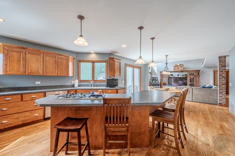 Tiny photo for 24701 Hanover Court, Plainfield, IL 60585 (MLS # 12737741)