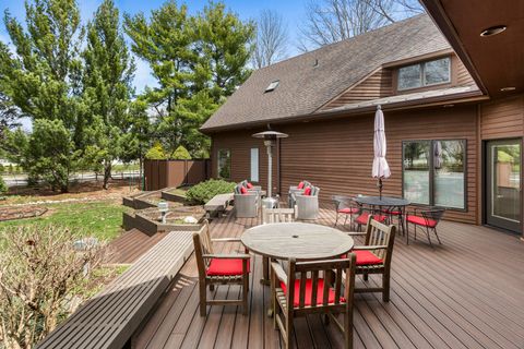 Tiny photo for 2402 N Nottingham Court, Champaign, IL 61821 (MLS # 12545397)