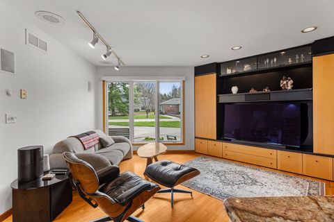 Tiny photo for 2402 N Nottingham Court, Champaign, IL 61821 (MLS # 12545397)