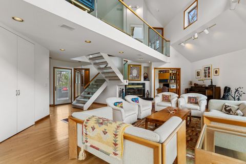 Tiny photo for 2402 N Nottingham Court, Champaign, IL 61821 (MLS # 12545397)